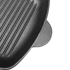 Outdoor camping, barbecue, kitchen, cooking, cast iron frying pan